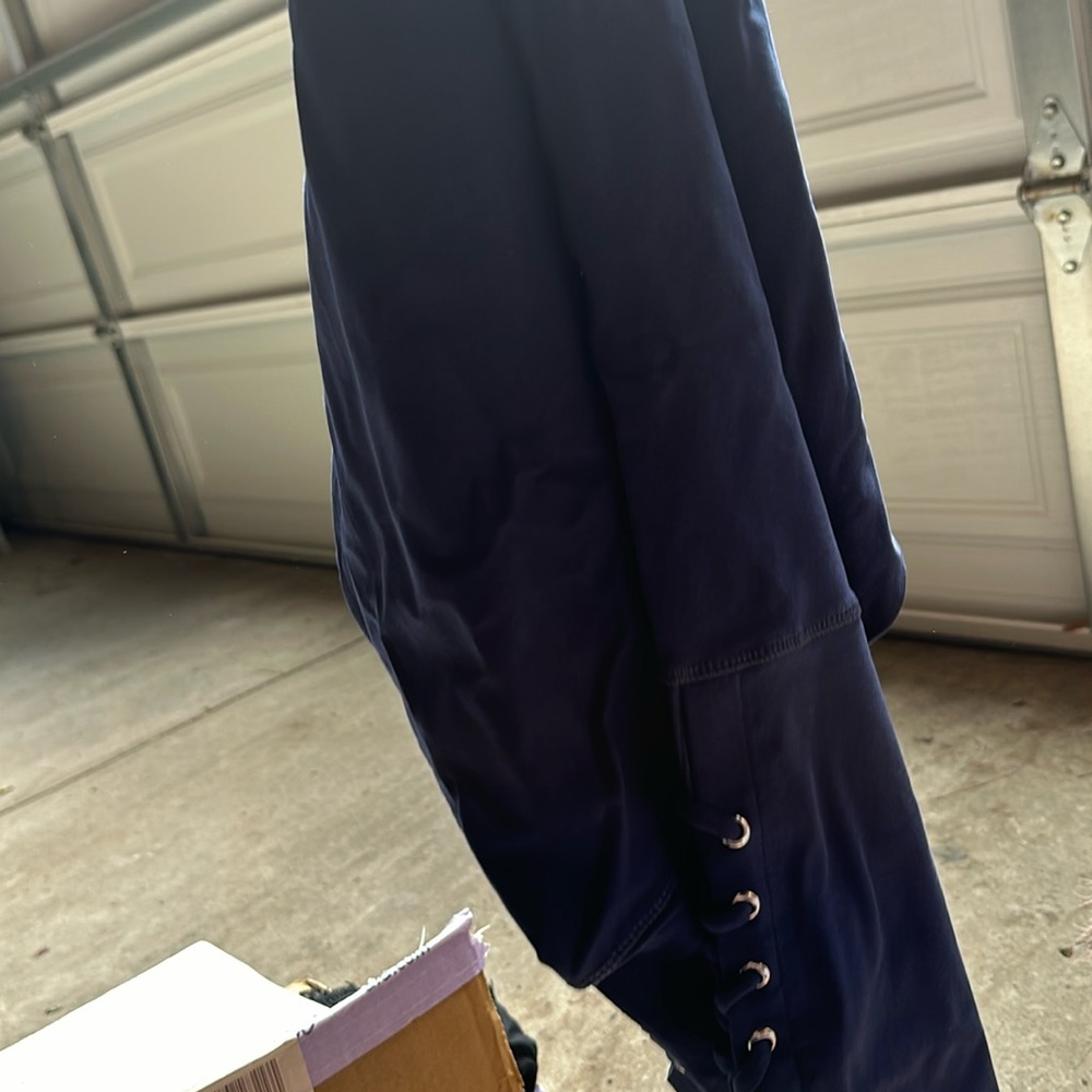 Plus size active wear Never Worn New with tags Eyelet navy blue leggings zim&zoe